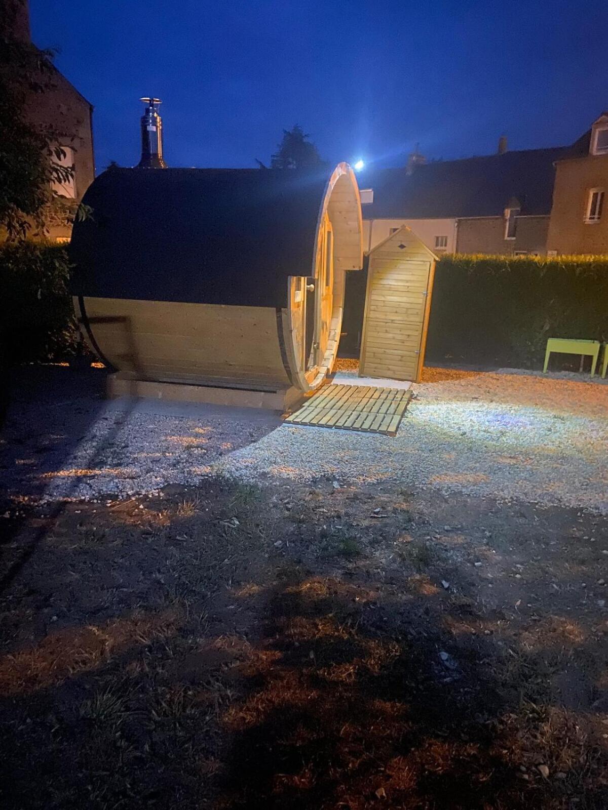 Gites Le Mont Desclos Saint Michel Beauvoir  Kamer foto
